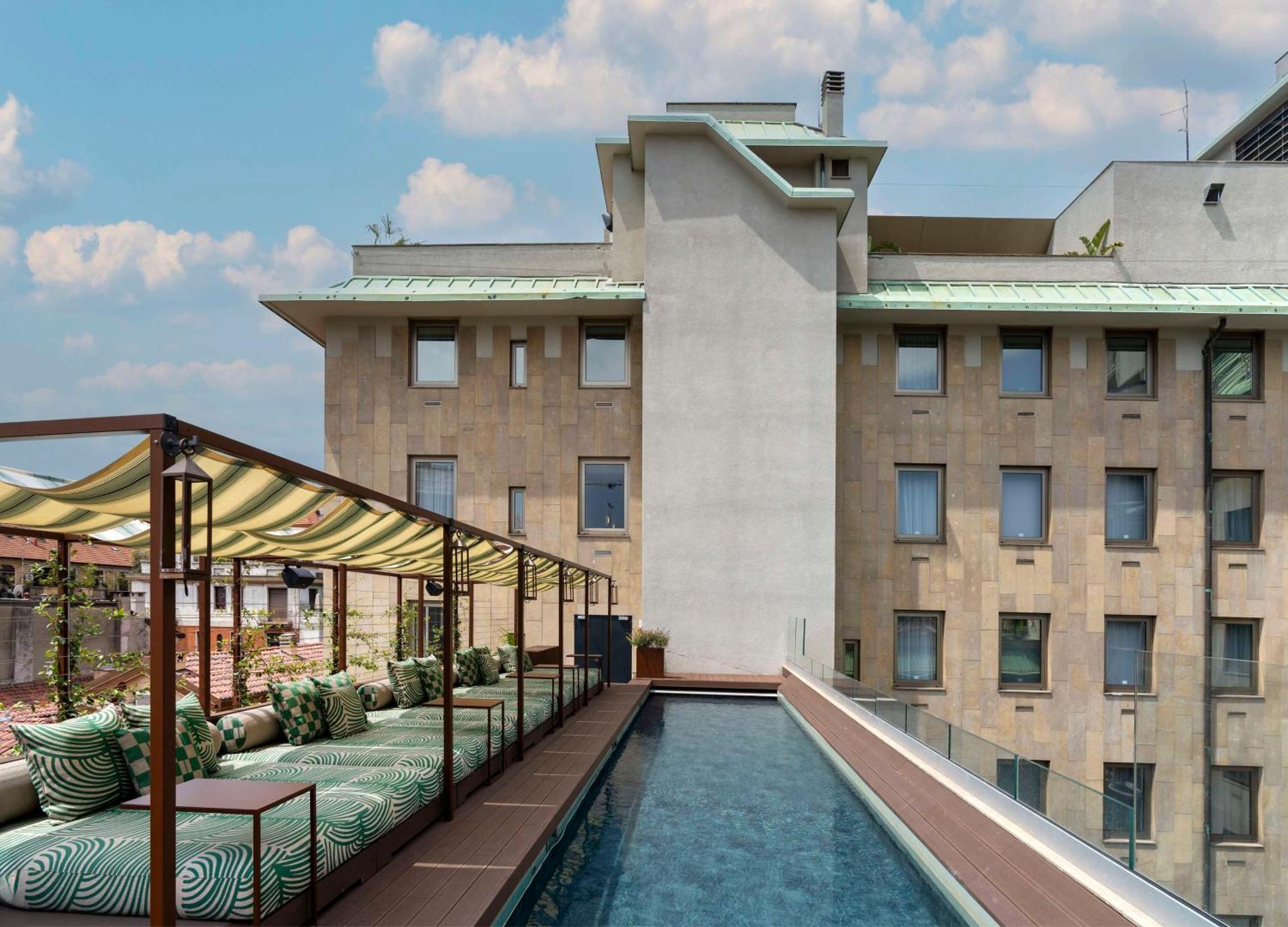 Radisson Collection Hotel, Santa Sofia 5* Milán